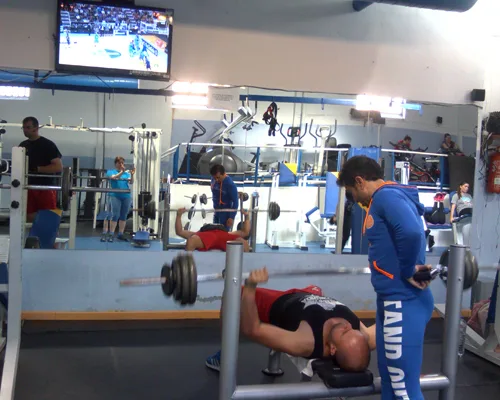 Sala del gimnasio en la calle del Carmen